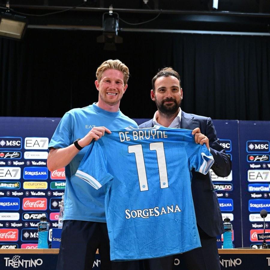 官員：德布魯因（De Bruyne）將在那不勒斯穿著11號球衣